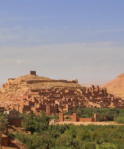 AIT BENHADDOU EN FAMILLE ET EN GROUPE